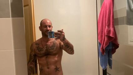 Глубокий анальный секс с большим членом по домашнему