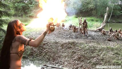Групповая секс оргия с плененными туристами в диком племени Амазонки