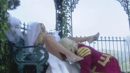 Грешная Золушка | Sinful Rella (2002) порно пародия