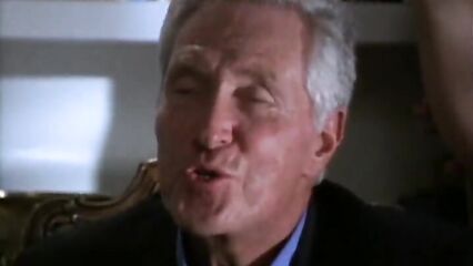 Порно фильм с переводом Сеть страсти