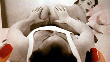 Тинто Брасс: Все леди делают это (1992) с переводом!