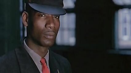 Тинто Брасс: Запыхавшись (1967) с русским переводом