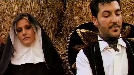 За чертой | Где-то на диком западе, порно вестерн с русским переводом