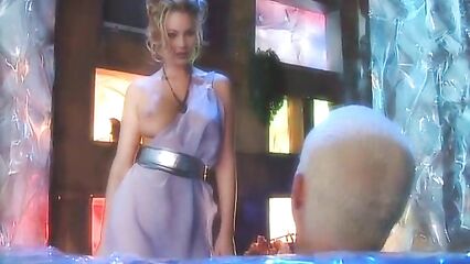 Порно фильм Виртуалия - эпизод 1: Киберсекс (на русском языке)