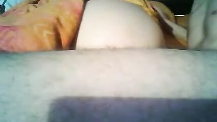 Анальный секс со спящей задницей пьяной сожительницы