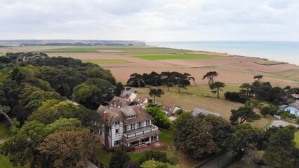 Клеа: Страсть и подчинение (2020) порно фильм с русским переводом!