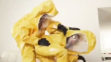 Секс во время пандемии