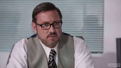 Неудобная любовница — порнофильм с русским переводом