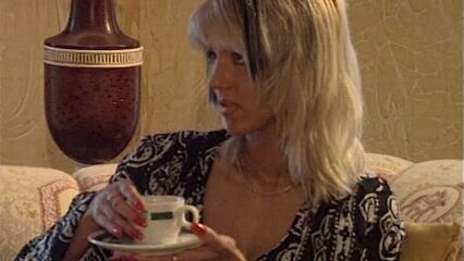 Королева слонов 2: Сахара (полный порно фильм с русским переводом)