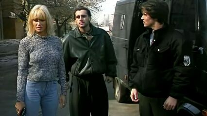 Девушка из клана | La Ragazza del clan (1995) порнофильм с русской озвучкой