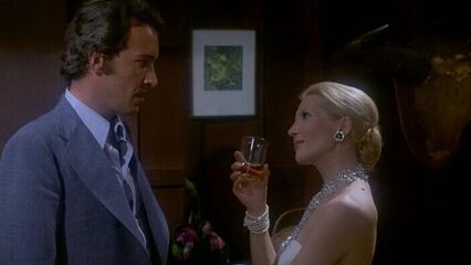 Эммануэль | Emmanuelle (1974) эротический фильм