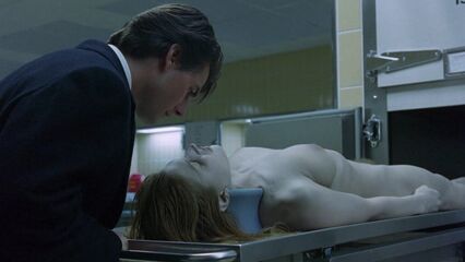 С широко закрытыми глазами — эротический фильм