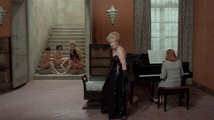 Сало, или 120 дней Содома — эротическая драма