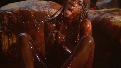 Обнаженные Знаменитости, Дерзкие 70-е, Выпуск 1