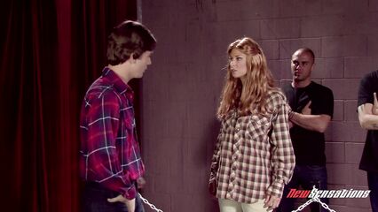 Шоу 70-х. Порнопародия с русским переводом