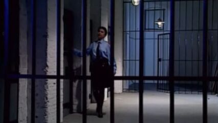 Тюрьма | Prison (1997) порнофильм с русским переводом